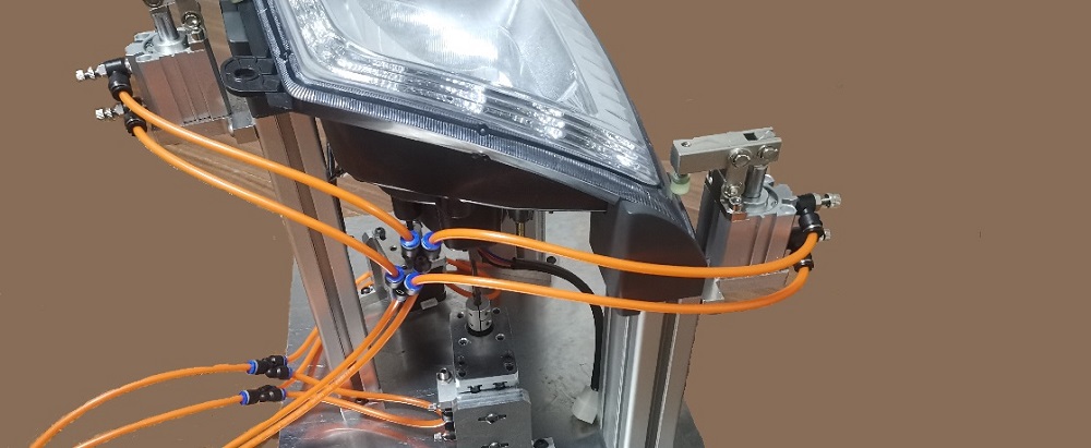 車(chē)燈工裝夾具設(shè)計(jì)制造-機(jī)械設(shè)計(jì)-非標(biāo)自動(dòng)化設(shè)計(jì)